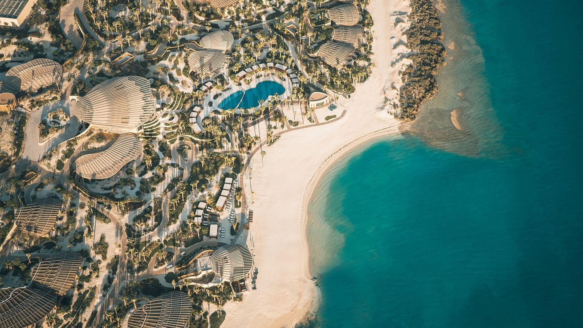 وجهة البحر الأحمر، السعودية