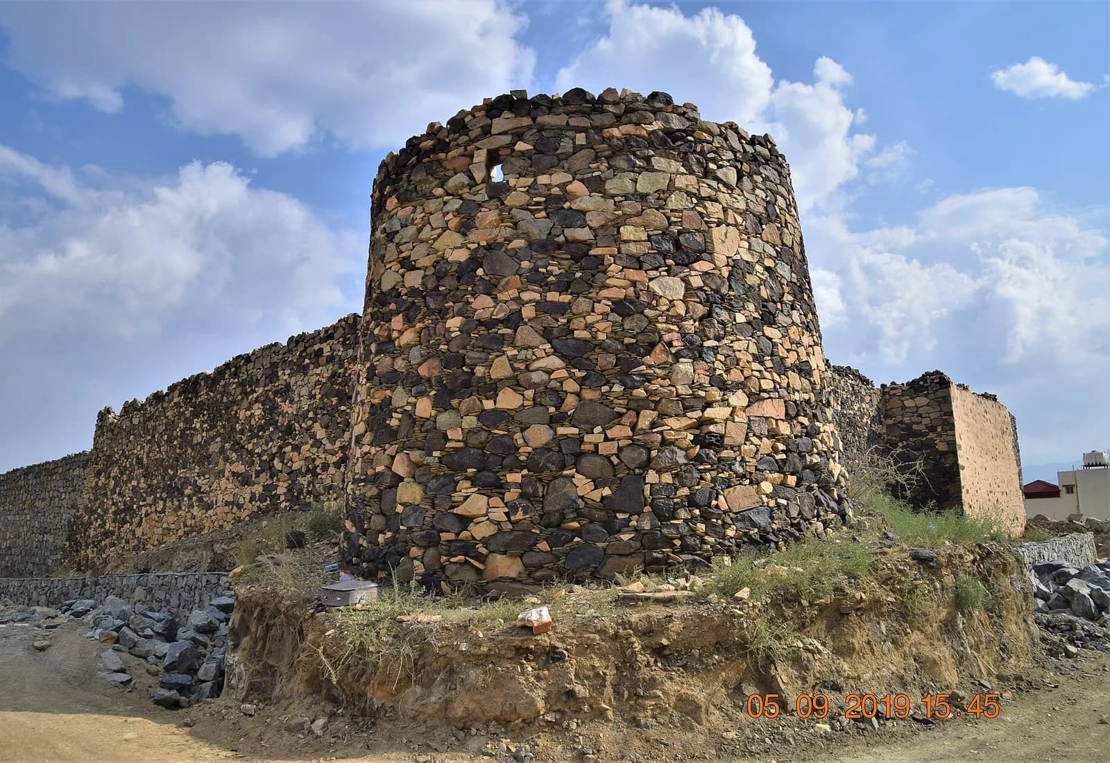 قلعة شمسان