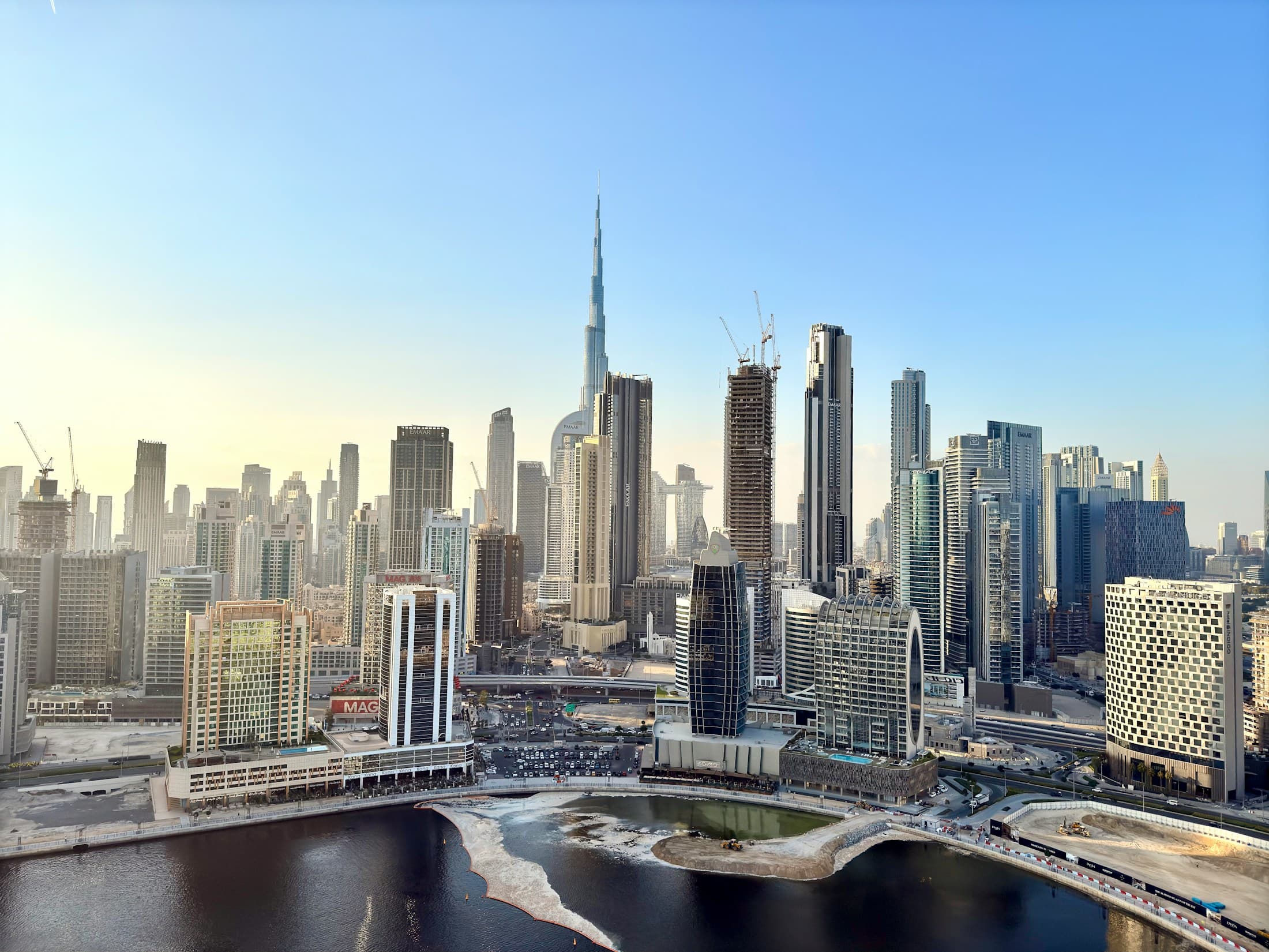 دبي، الإمارات