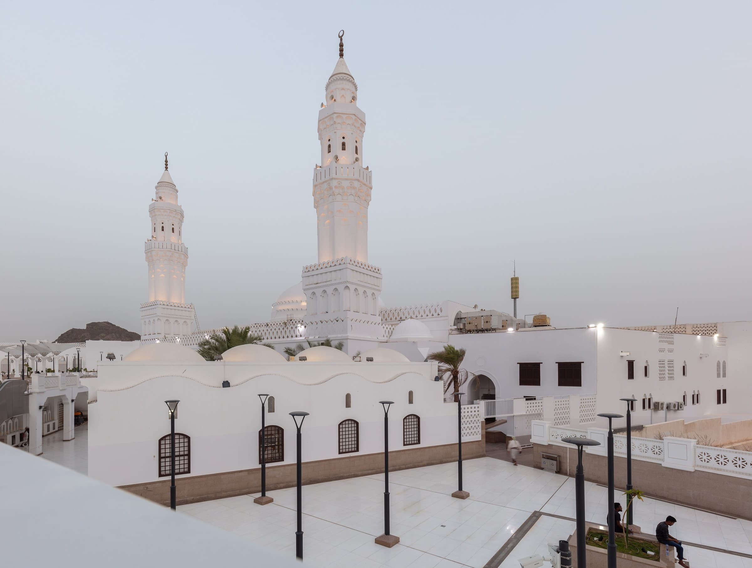 مسجد القبلتين